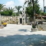 Greenfields Country Club Lägenhetshotell Limassol