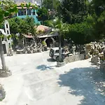 Greenfields Country Club Lägenhetshotell Limassol
