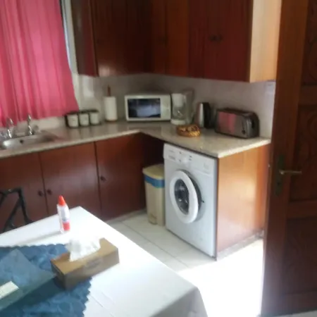 아파트호텔 Greenfields Country Club 레메소스