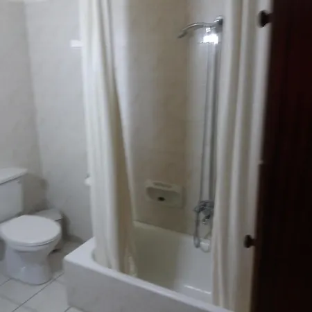 غريينفيلدز كونتري كلوب ليماسول