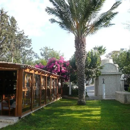 Greenfields Country Club