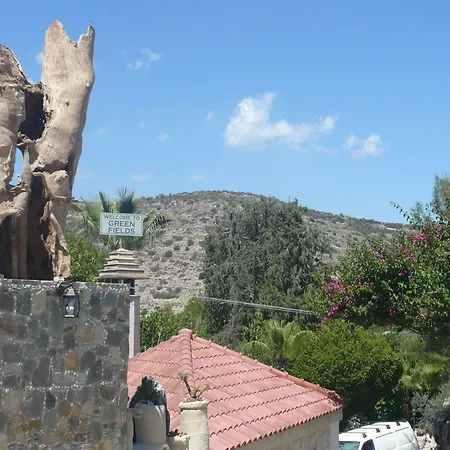 غريينفيلدز كونتري كلوب شقة فندقية ليماسول