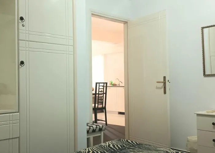 Greenfields Country Club