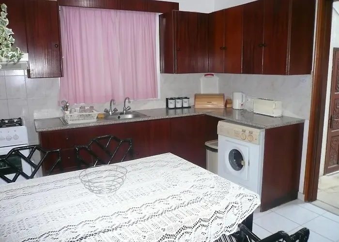 Aparthotel Greenfields Country Club Lemesos