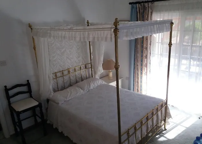 Apart Otel Greenfields Country Club Limasol