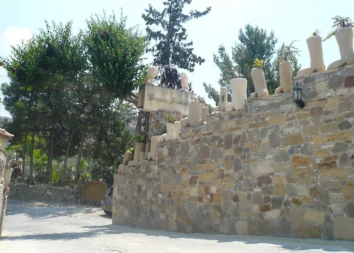 Greenfields Country Club 4*