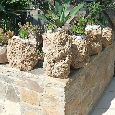 Greenfields Country Club מלון דירות