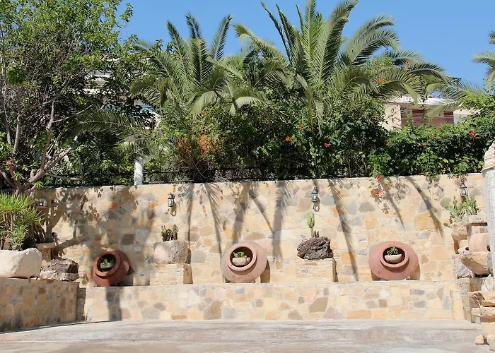 Greenfields Country Club Aparthotel 4*